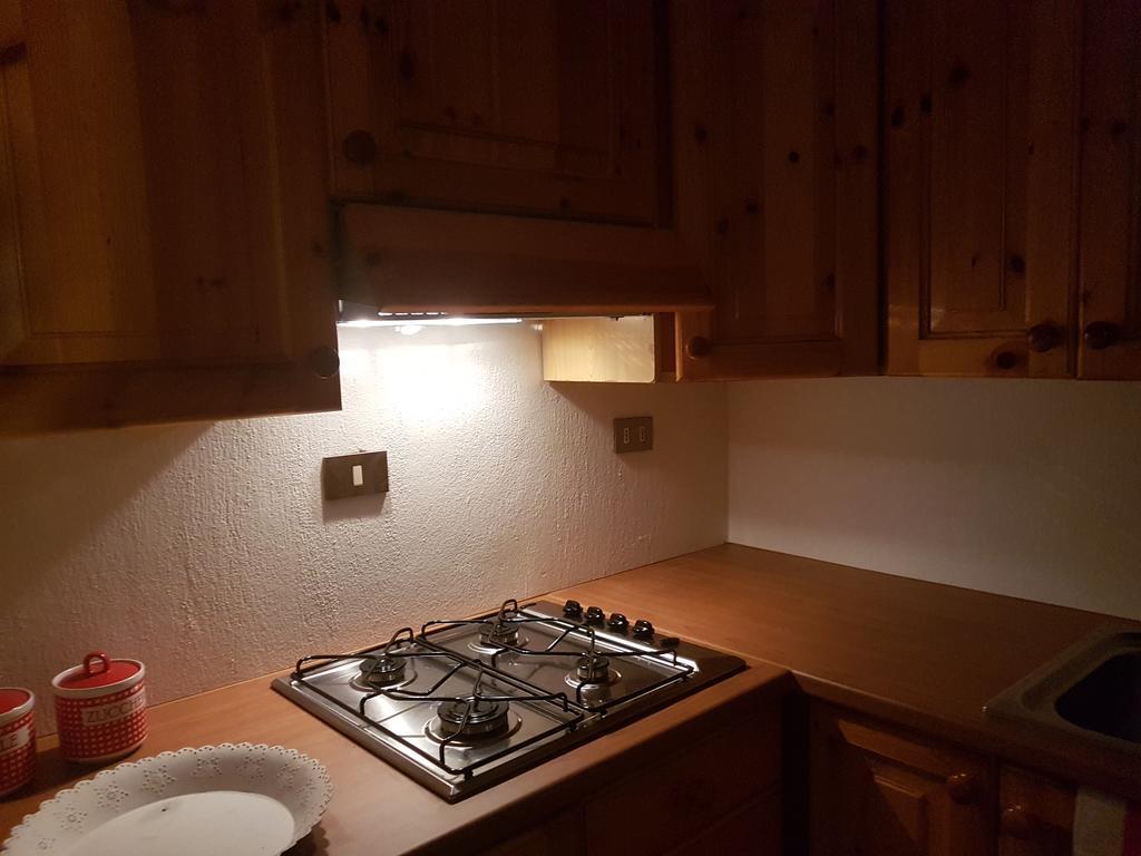 In Perfetto Stile Valdostano Lägenhet Saint-Vincent Exteriör bild